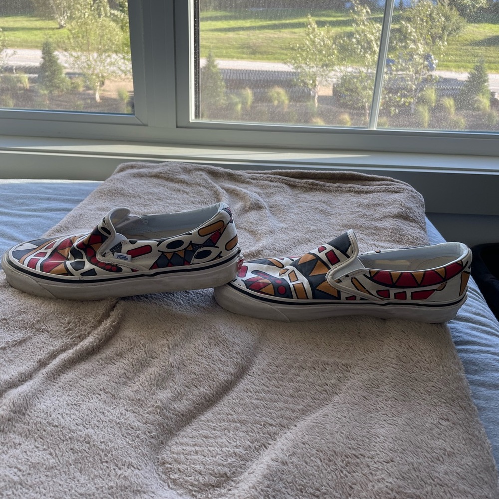 Vans slip on
